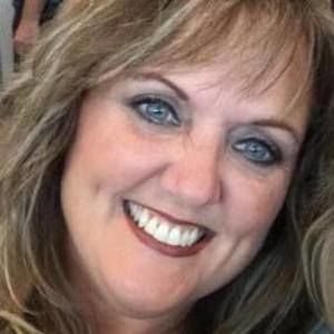 Meet your Posher, Annette